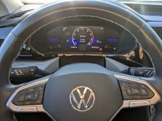 Volkswagen Taos 2024 S 4dr SUV