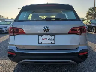 Volkswagen Taos 2024 S 4dr SUV