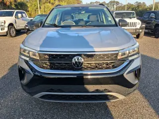 Volkswagen Taos 2024 S 4dr SUV