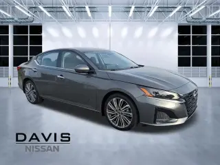 Nissan Altima 2025 2.5 SL 4dr Sedan