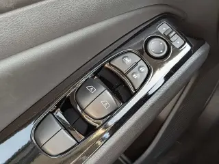 Nissan Altima 2025 2.5 SL 4dr Sedan
