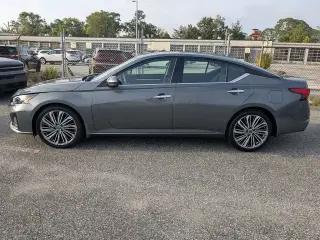 Nissan Altima 2025 2.5 SL 4dr Sedan
