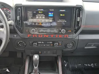 Nissan Frontier 2025 4x4 PRO-4X 4dr Crew Cab 5 ft. SB