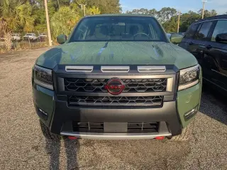 Nissan Frontier 2025 4x4 PRO-4X 4dr Crew Cab 5 ft. SB