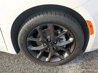 Chrysler Pacifica 2025 Limited 4dr Mini-Van