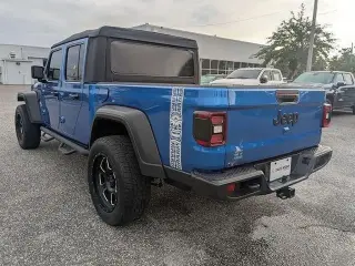 Jeep Gladiator 2020 4x4 Sport 4dr Crew Cab 5.0 ft. SB