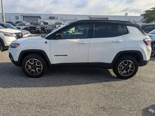 Jeep Compass 2025 4x4 Trailhawk 4dr SUV