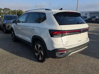 Volkswagen Taos 2025 AWD SE 4Motion 4dr SUV