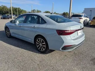 Volkswagen Jetta 2025 SE 4dr Sedan