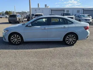 Volkswagen Jetta 2025 SE 4dr Sedan