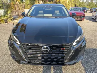 Nissan Altima 2025 AWD 2.5 SR 4dr Sedan