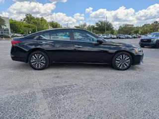 Nissan Altima 2024 2.5 SV 4dr Sedan