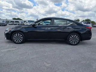 Nissan Altima 2024 2.5 SV 4dr Sedan