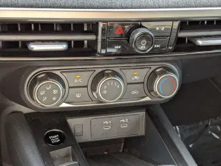 Nissan Kicks 2025 SV 4dr Crossover