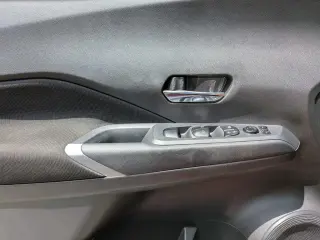 Nissan Kicks 2024 SV 4dr Crossover