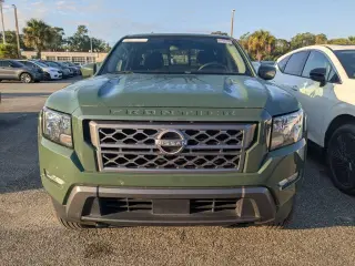 Nissan Frontier 2024 4x4 SV 4dr Crew Cab 6.1 ft. LB