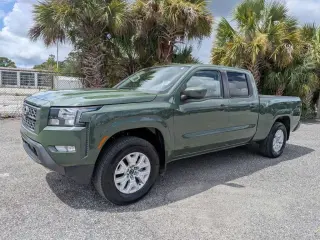 Nissan Frontier 2024 4x4 SV 4dr Crew Cab 6.1 ft. LB