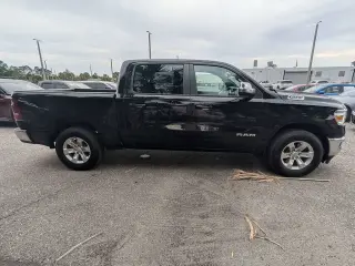 Ram 1500 2024 4x4 Laramie 4dr Crew Cab 5.6 ft. SB Pickup