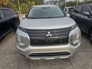 Mitsubishi Outlander 2024 AWD SE 4dr SUV