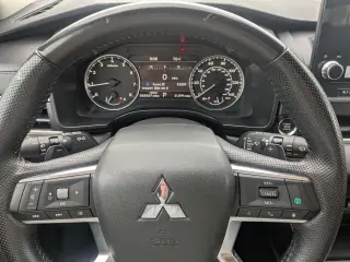 Mitsubishi Outlander 2024 AWD SE 4dr SUV