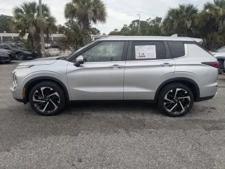 Mitsubishi Outlander 2024 AWD SE 4dr SUV