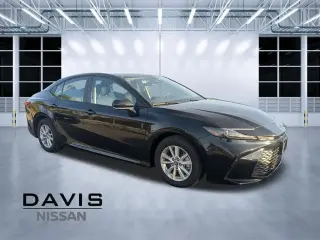 Toyota Camry 2025 LE 4dr Sedan