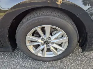 Toyota Camry 2025 LE 4dr Sedan