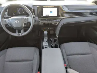 Toyota Camry 2025 LE 4dr Sedan