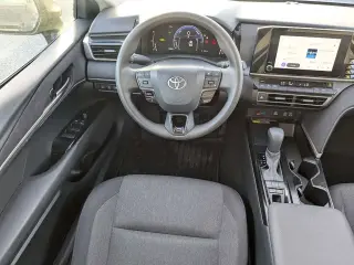 Toyota Camry 2025 LE 4dr Sedan