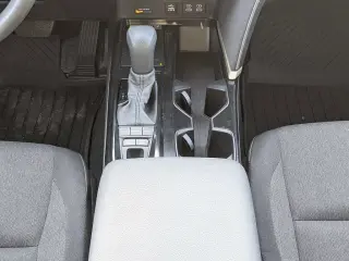 Toyota Camry 2025 LE 4dr Sedan