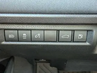 Toyota Camry 2025 LE 4dr Sedan