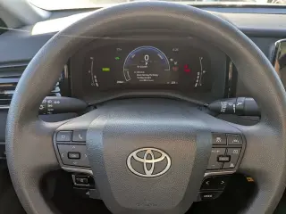 Toyota Camry 2025 LE 4dr Sedan