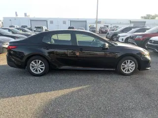 Toyota Camry 2025 LE 4dr Sedan