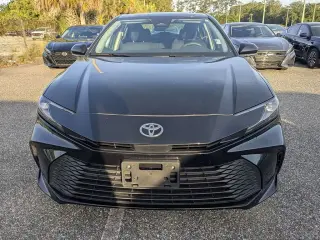 Toyota Camry 2025 LE 4dr Sedan