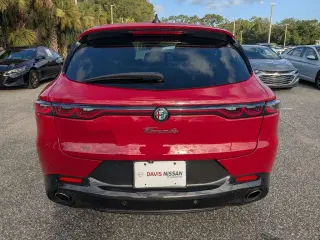 Alfa Romeo Tonale Hybrid 2024 eAWD Veloce 4dr Crossover