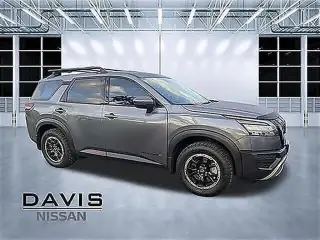 Nissan Pathfinder 2025 AWD Rock Creek 4dr SUV