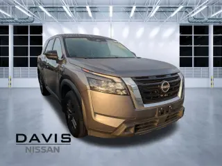 Nissan Pathfinder 2024 S 4dr SUV