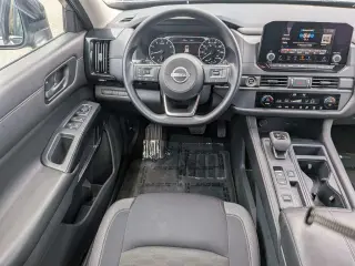 Nissan Pathfinder 2024 S 4dr SUV