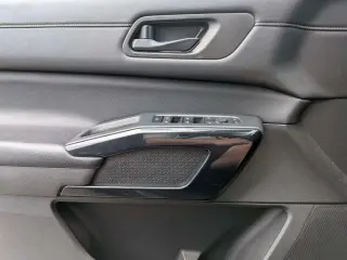 Nissan Pathfinder 2024 S 4dr SUV