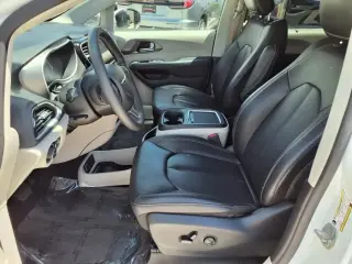 Chrysler Pacifica 2023 Touring L 4dr Mini-Van