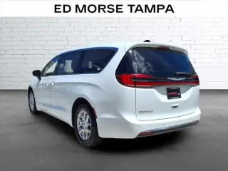 Chrysler Pacifica 2023 Touring L 4dr Mini-Van
