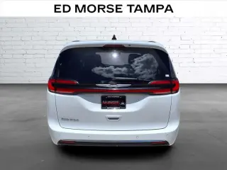 Chrysler Pacifica 2023 Touring L 4dr Mini-Van