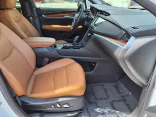 Cadillac XT5 2024 Premium Luxury 4dr SUV