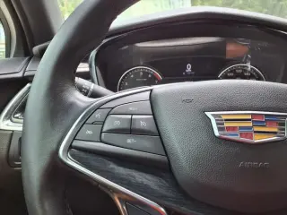 Cadillac XT5 2020 Premium Luxury 4dr SUV