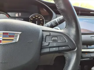 Cadillac XT4 2019 Premium Luxury 4dr Crossover
