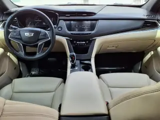 Cadillac XT5 2018 4dr SUV