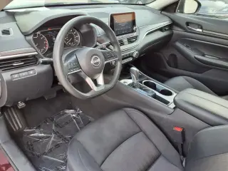 Nissan Altima 2024 2.5 SV 4dr Sedan