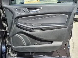 Ford Edge 2023 AWD Titanium 4dr Crossover