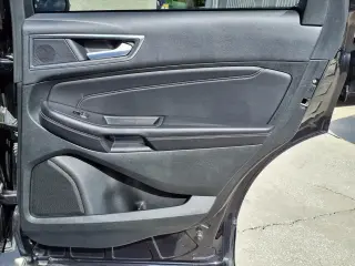 Ford Edge 2023 AWD Titanium 4dr Crossover