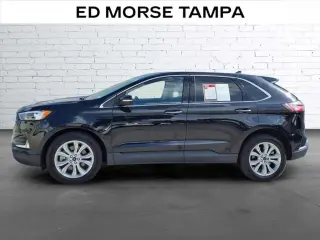 Ford Edge 2023 AWD Titanium 4dr Crossover